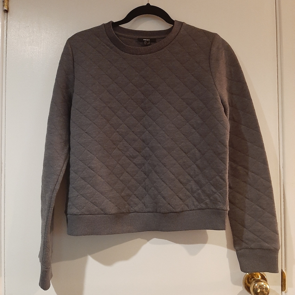 Quilted sweater